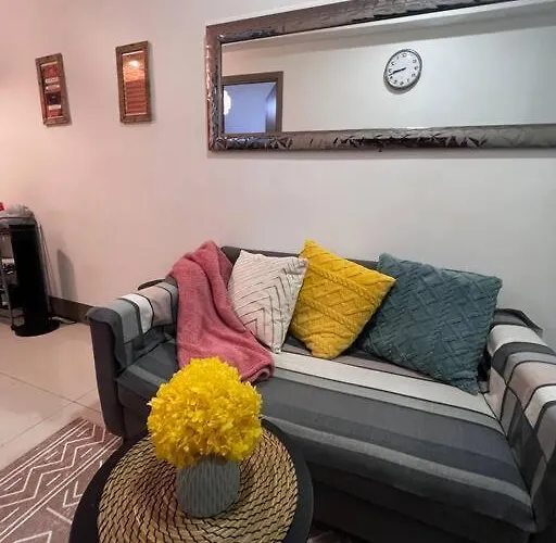 Casa Del Castillo At Fame Residences Near Megamall
