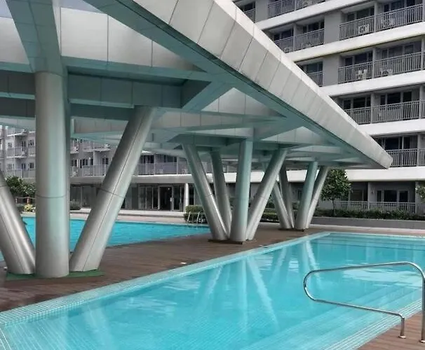 Casa Del Castillo At Fame Residences Near Megamall 마닐라