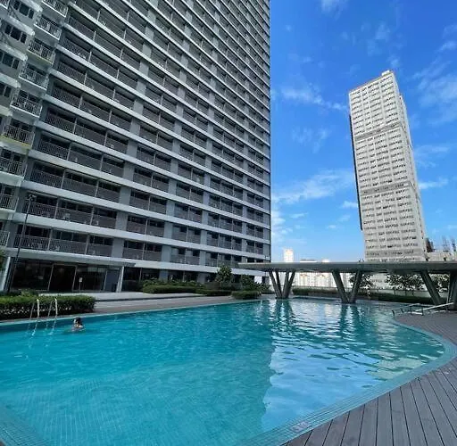 Casa Del Castillo At Fame Residences Near Megamall 마닐라